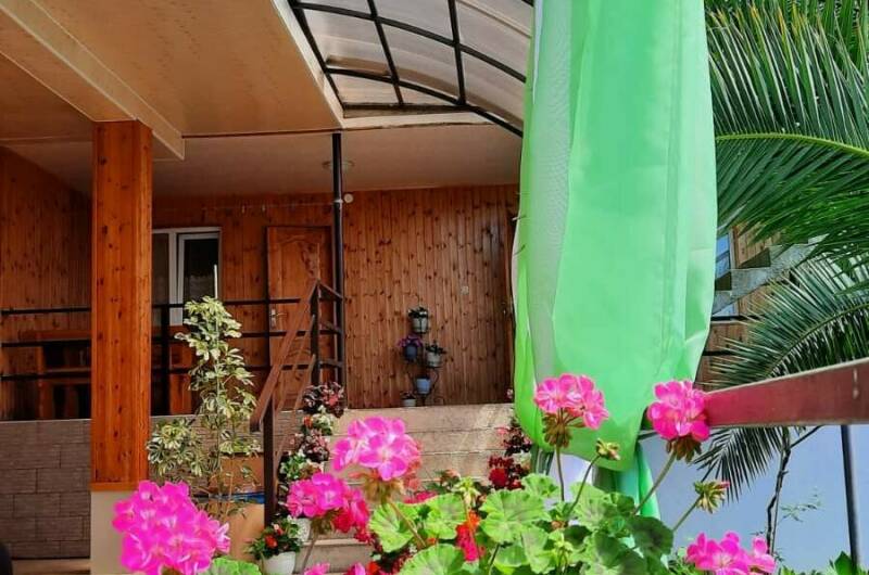 Делюкс 2−3-4−5 местные номера Gortenziya