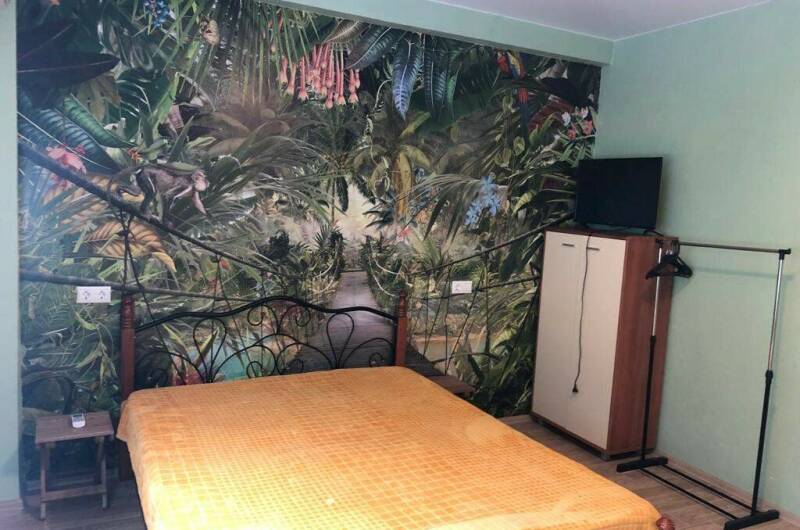 Четырехместный с видом на горы (3-й этаж)