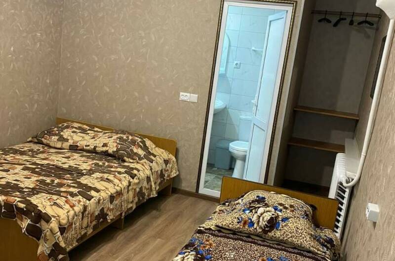 Эконом с двуспальной кроватью