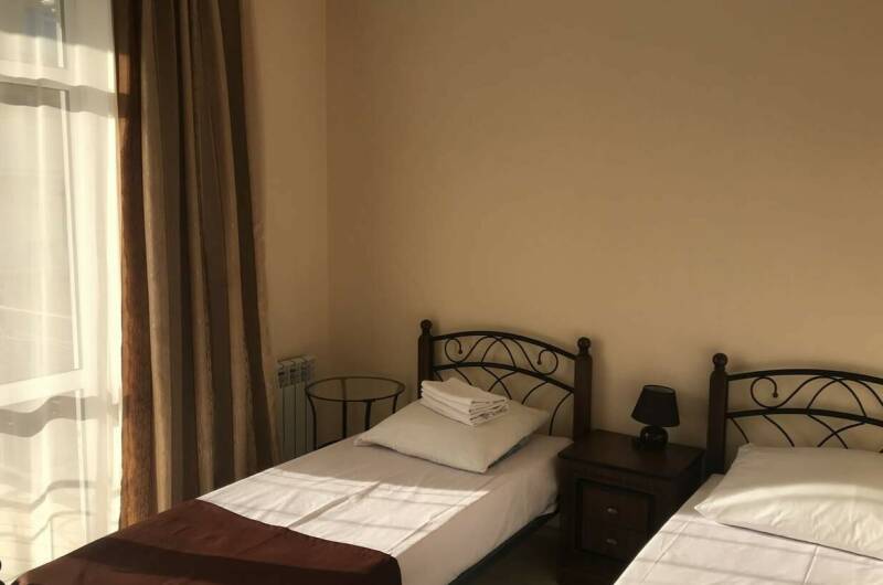 «Стандарт» 2-х местный (две раздельные кровати)