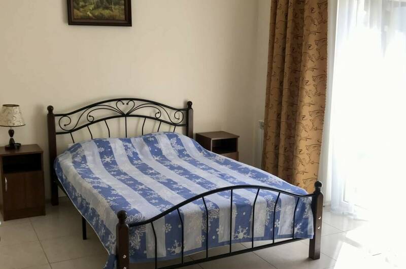 «Стандарт» 2-х местный с двуспальной кроватью