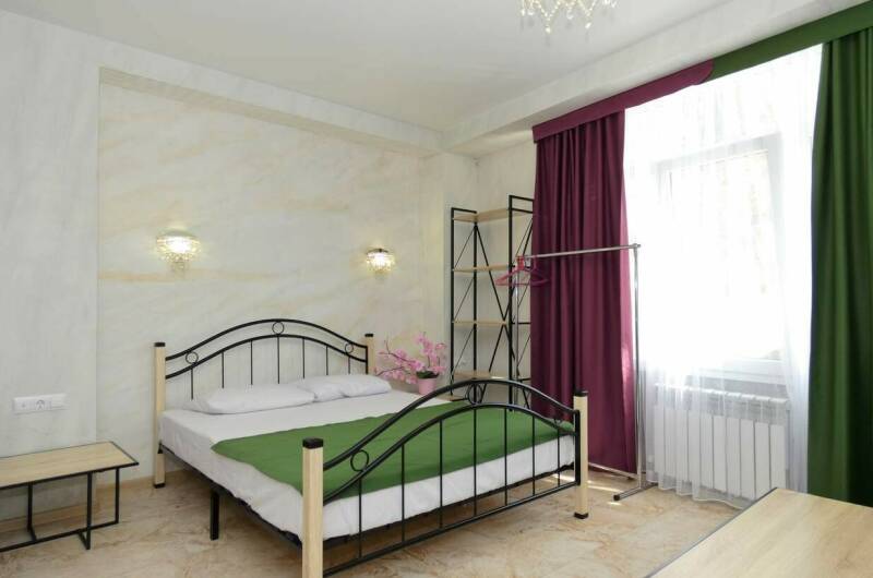 Студия с кухней