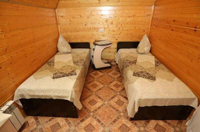 Двухместный «Стандарт» (4-й этаж, № 403 и № 402)