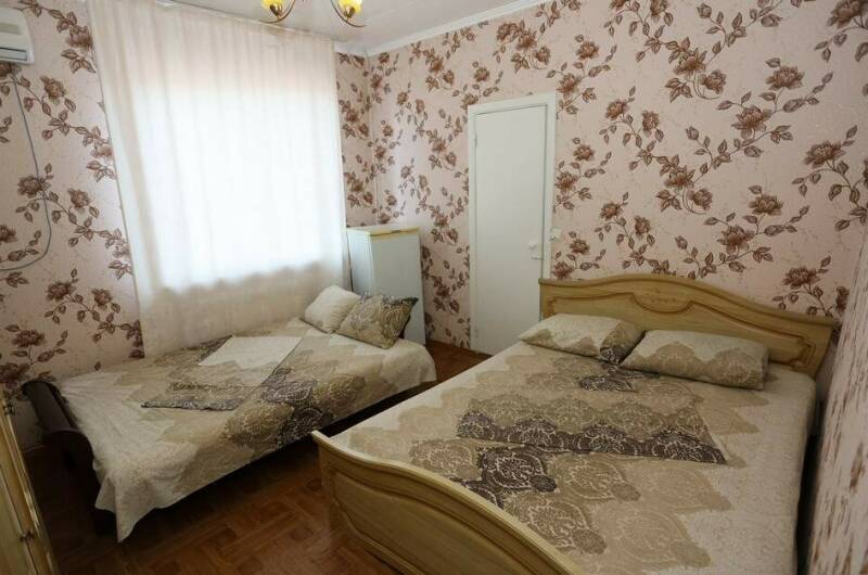 Трехместный «Стандарт» (3-й этаж, № 303)