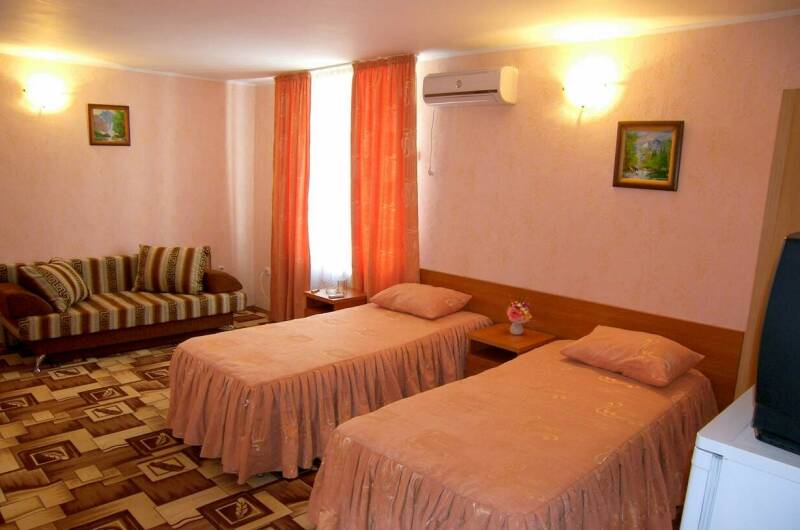 Семейный «Полулюкс», 1 и 2 этаж