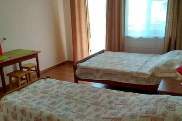 Трехместный «Стандарт» (2-й этаж)