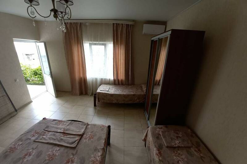 Четырехместный c балконом «Стандарт+»