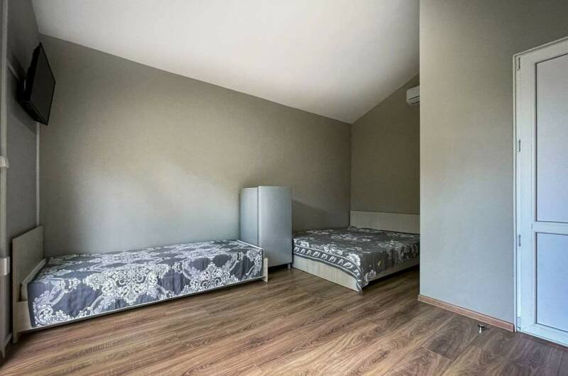 4-х местный «Семейный Люкс» (2 этаж)