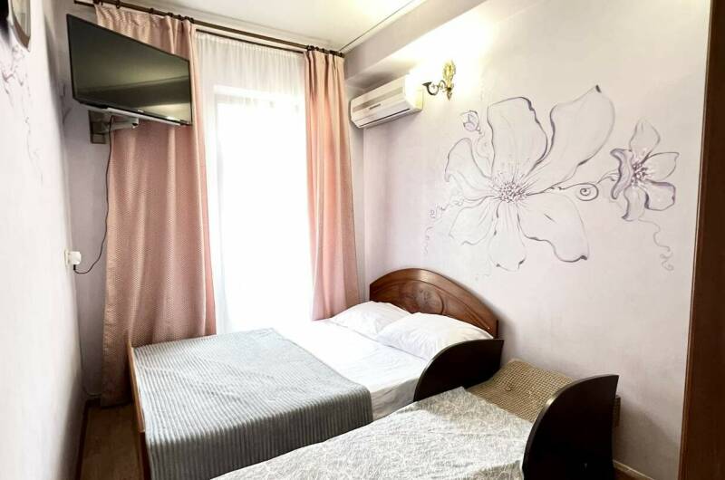 2-х местные+1 доп. с двуспальной кроватью