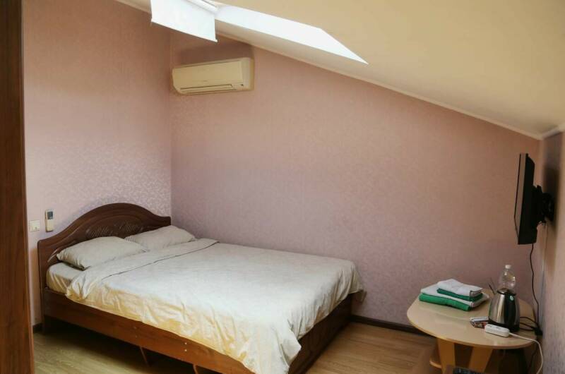 Стандарт 2-хмест. с 2-хспал. кроватью на мансарде