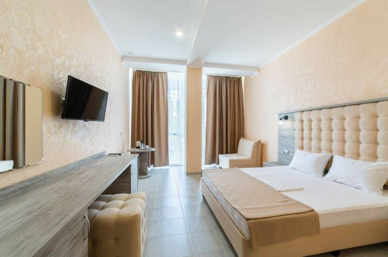 Стандарт двух местный с доп. местом с завтраком