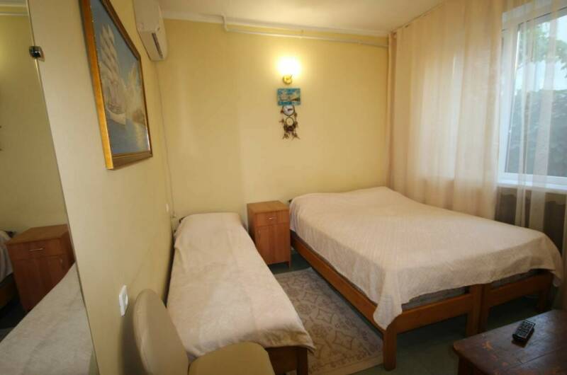 Трехместный номер «Стандарт»