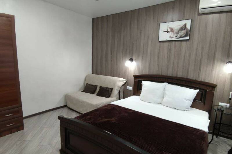 «Апартаменты» 2-комнатные на 2 этаже с террасой