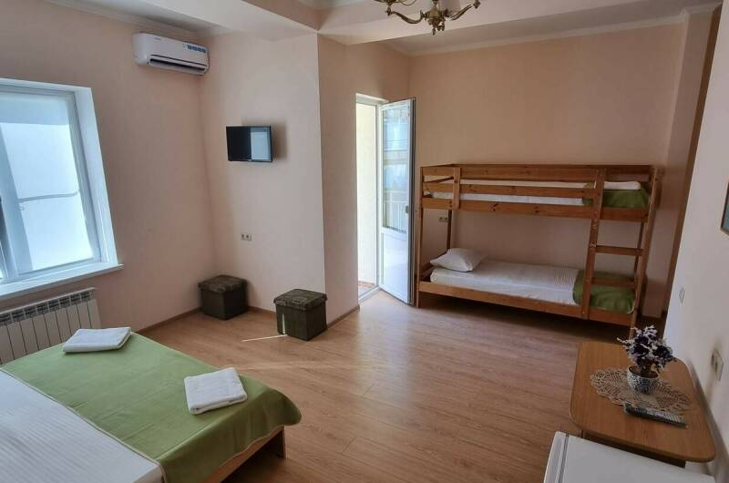 Четырехместный стандартный номер