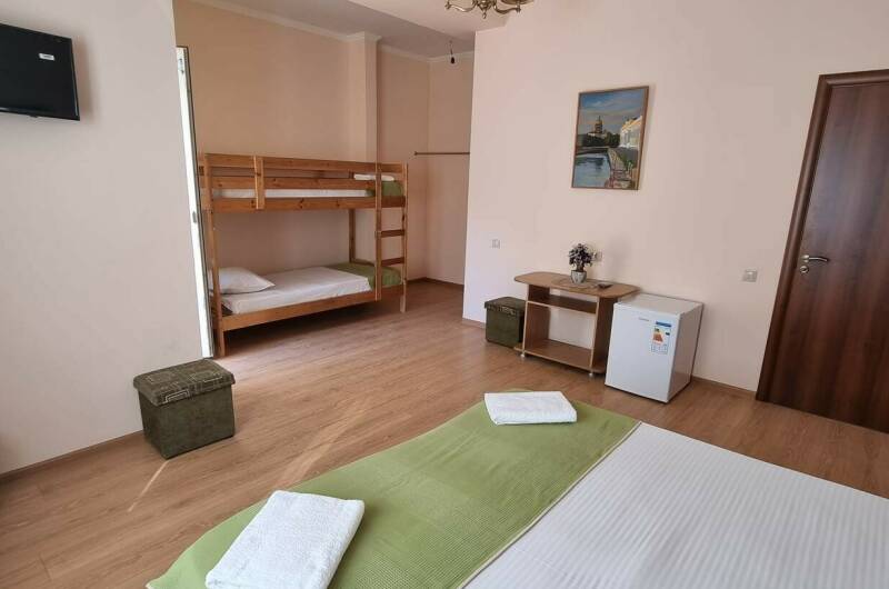 Четырехместный стандартный номер