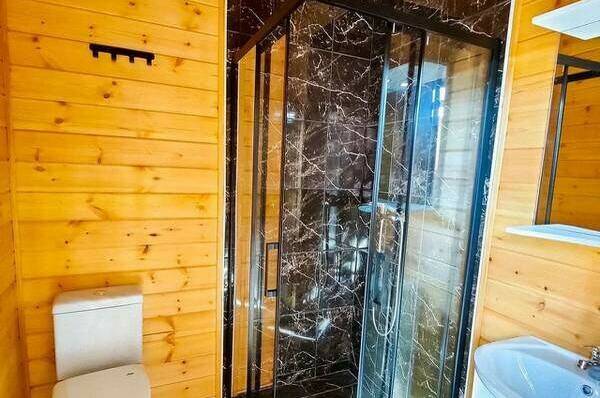 Дом с кухней