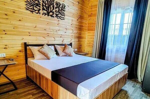 Дом с кухней