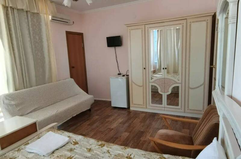 Улучшенный четырехместный номер