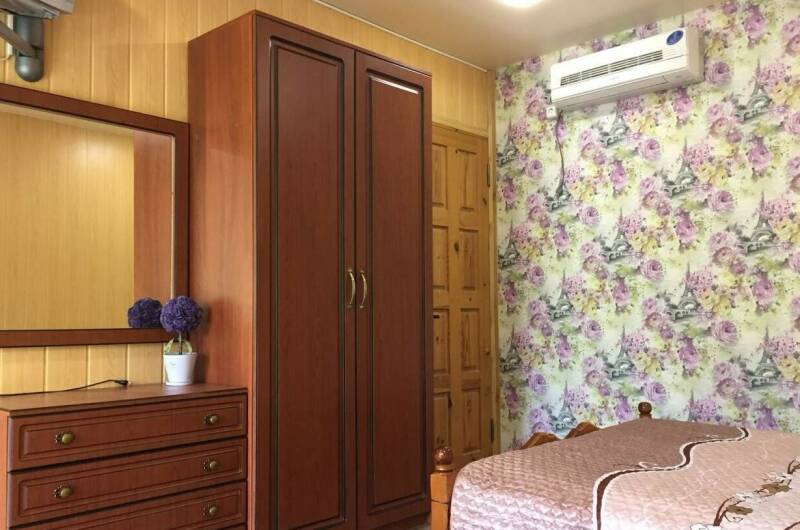 «Полулюкс»