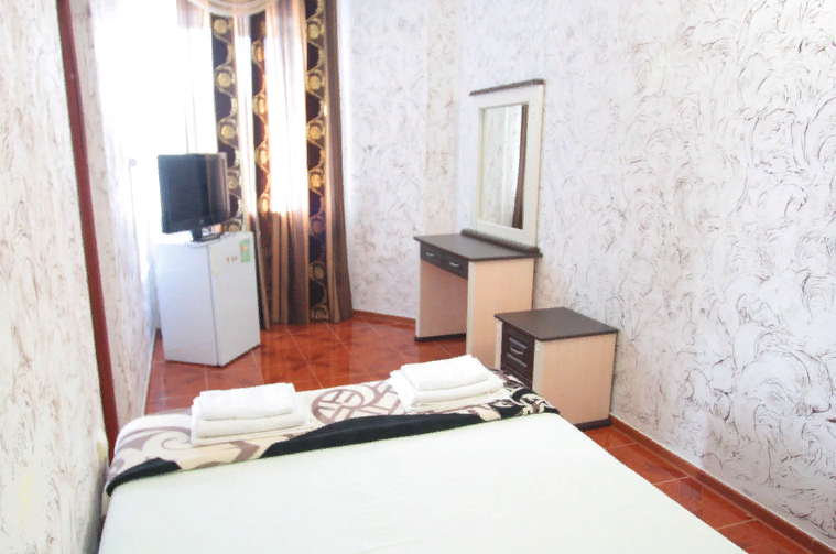 Пятиместный двухкомнатный номер комфорт