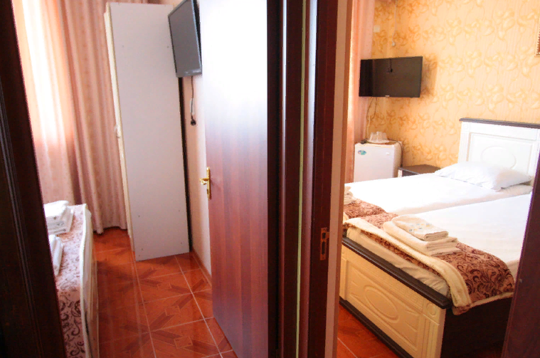 Пятиместный двухкомнатный номер комфорт