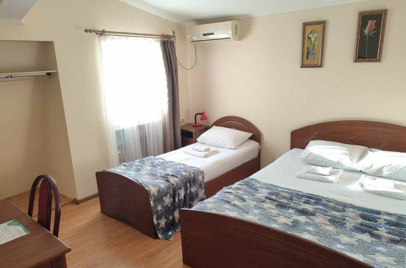 Большой 3−4х местный номер 4 этаж