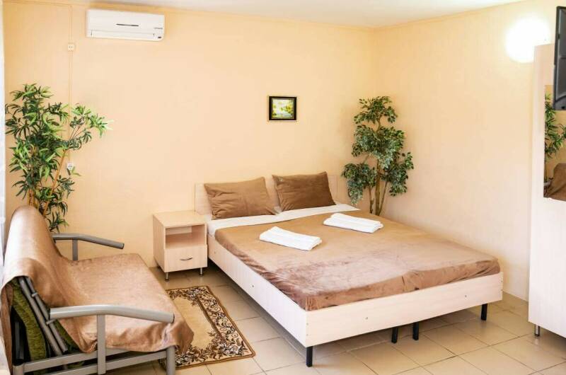 Четырехместный номер Комфорт с кухней и балконом