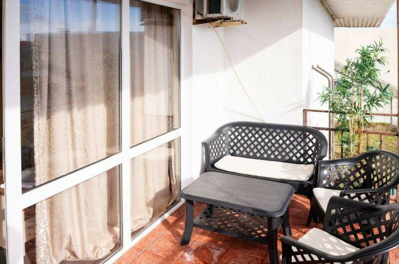 Двухкомнатный номер с кухней и балконом