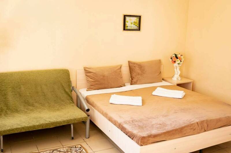 Трехместный номер с балконом