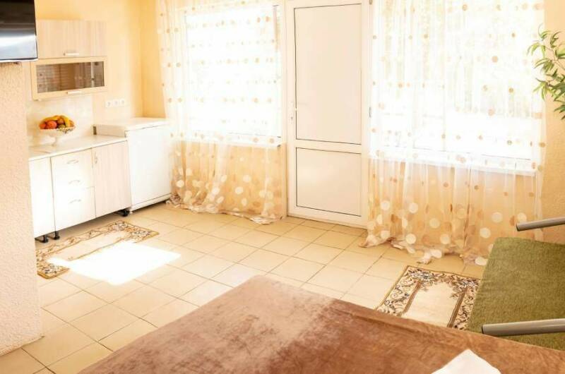 Трехместный номер с балконом