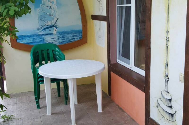 Четырёхместный номер «Стандарт», 1 этаж