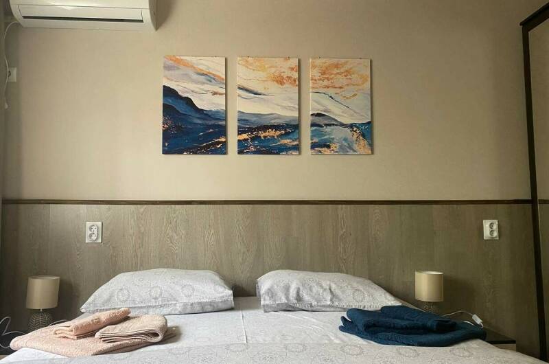 Двухместный номер с двухспальной кроватью