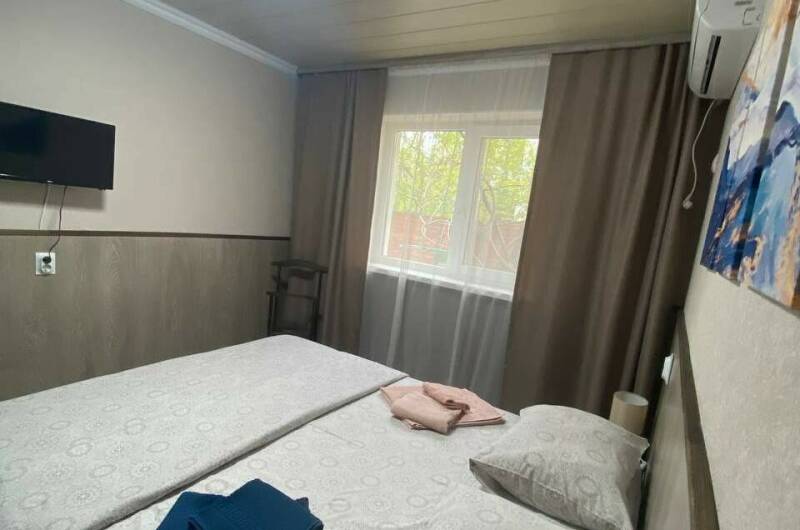 Двухместный номер с двухспальной кроватью