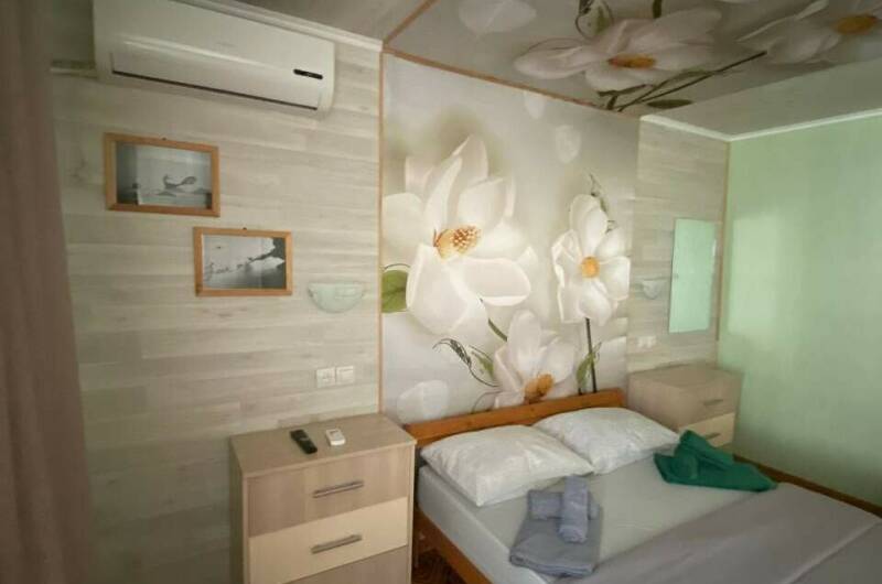 Двухкомнатный номер «Семейный» с балконом