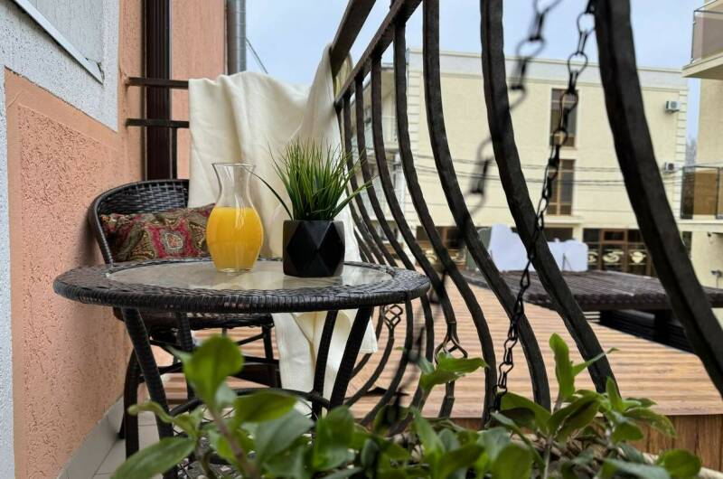 2-х комнатный 5-ти местный с балконом