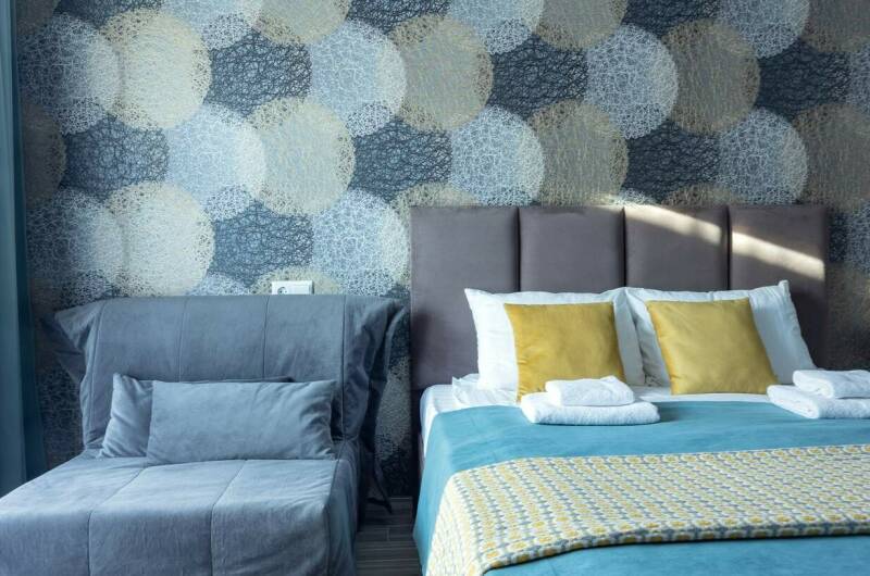 Трехместный «Комфорт» с выходом к бассейну