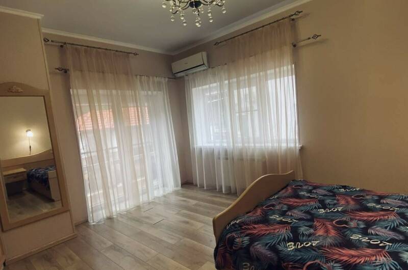 Апартаменты трёхкомнатные