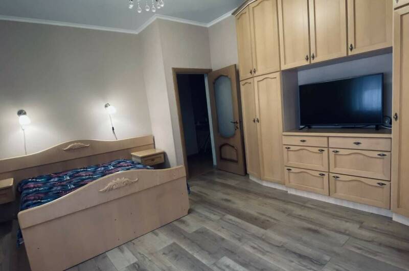 Апартаменты трёхкомнатные