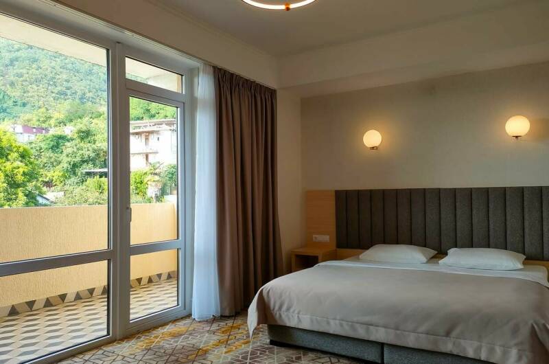 «Стандарт» с балконом