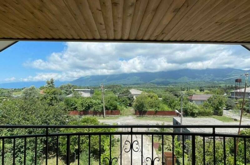 Четырехместный номер с видом на горы