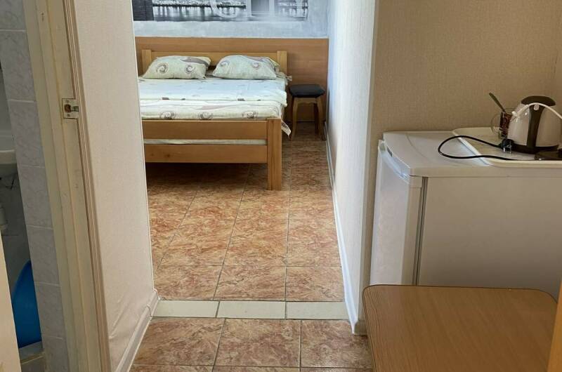 Стандарт с двух спальной кроватью