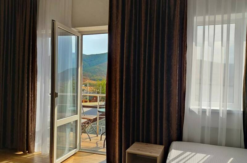 4-местный с балконом и удобствами