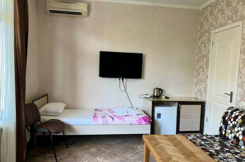 Пятиместный номер с видом на море