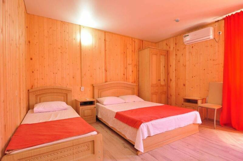 2-Х КОМНАТНЫЙ 5-И МЕСТНЫЙ НОМЕР деревянный корпус