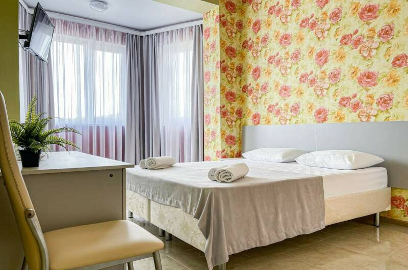 УЛУЧШЕННЫЙ 2-Х КОМНАТНЫЙ 5-И МЕСТНЫЙ НОМЕР