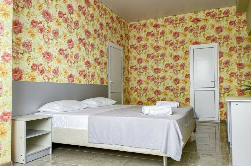 УЛУЧШЕННЫЙ 2-Х КОМНАТНЫЙ 5-И МЕСТНЫЙ НОМЕР