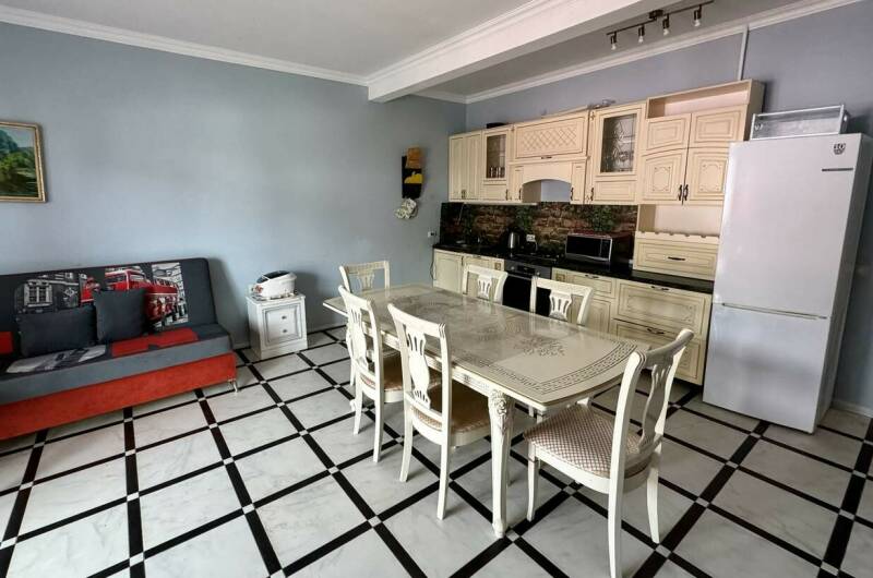 Пентхаус с видом на горы