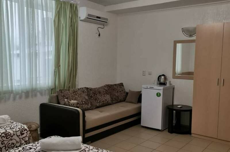 4-х местный с балконом и кухней. Deluxe, к. № 3