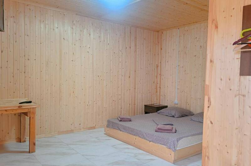 Трехместный номер с балконом