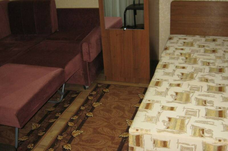 Трехместный «Стандарт» с кухней (№ 1)